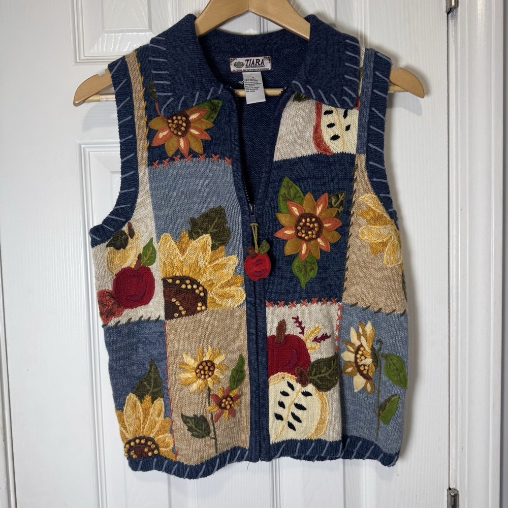 Tiara International Sweater Vest Womens Small S Sunflower Apple Fall Embroidered